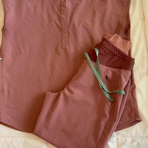 Mineral Mauve Scrub Set with Teal Drawstring